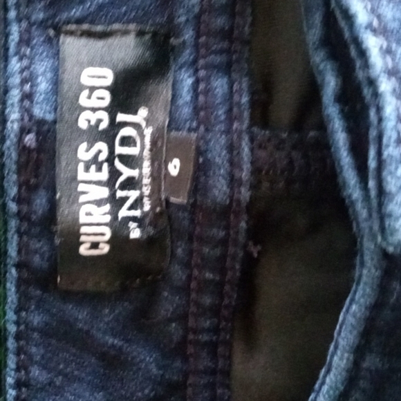 Curves 360 by nydj - Picture 3 of 5